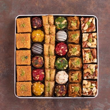 The Baklava Box: Whit Tin Festive Box with Baklava & Indian Fusion Sweets - 1kg