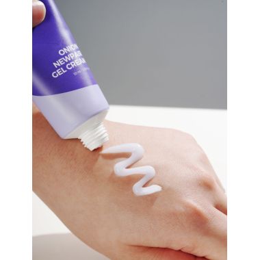Isntree: Isntree Onion Newpair Gel Cream (Pack Size:50ml)