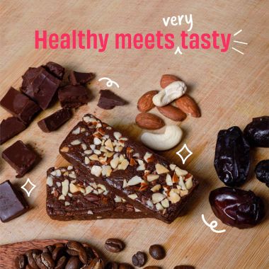 The Whole Truth: Dairy Free Energy Bars - All-in-One - Pack of 6 (6 x 40g) - Vegan - No Added Sugar - All Natural
