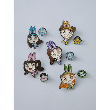 Cokodive: Newjeans - Newjeans X Murakami Official Md Metal Pin Badge hyein