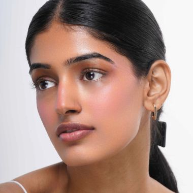 Diam Beauty: Cheeky Affair Liquid blush, Plum Perfection