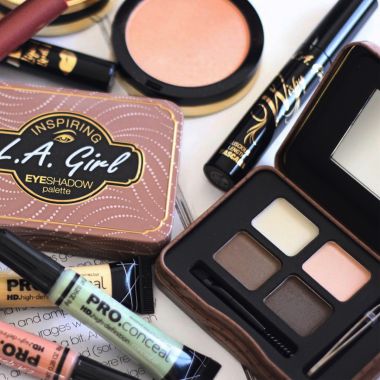 L.A.Girl: Inspiring eyebrow tin Dark