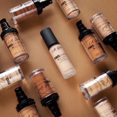 L.A.Girl: Pro coverage Hd Foundation Nude Beige
