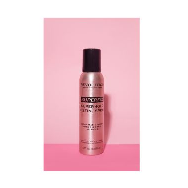 Makeup Revolution: Super Fix Misting Spray