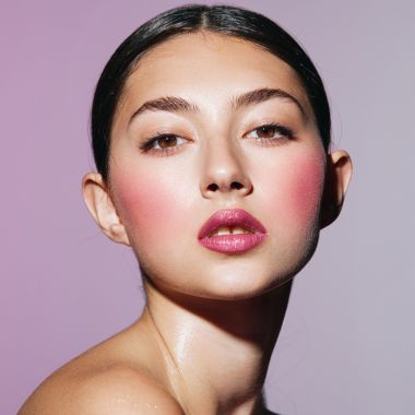 Makeup Revolution: Superdewy Liquid Blush You Got Me Blushing