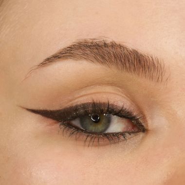 Makeup Revolution: Streamline Waterline Eyeliner Pencil Brown