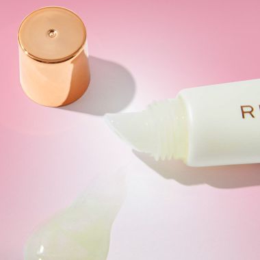 Makeup Revolution: Juicy Peptide Lip Balm Clear Ice