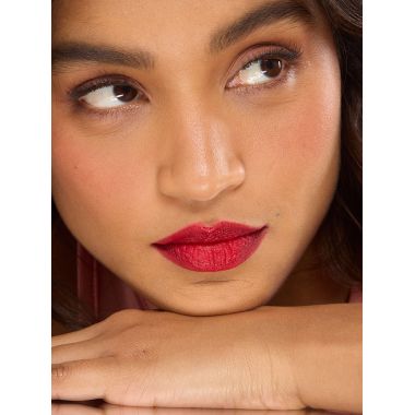Makeup Revolution: Air Blur Matte Liquid Lipstick Fiery