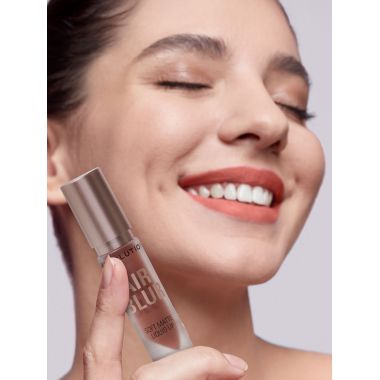 Makeup Revolution: Air Blur Matte Liquid Lipstick Whisper