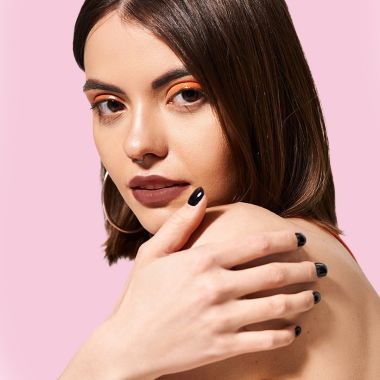 Makeup Revolution: Pout Bomb Plumping Lip Liner Cookie Warm Brown
