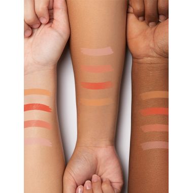 Revolution Pro: Blush Palette Peach