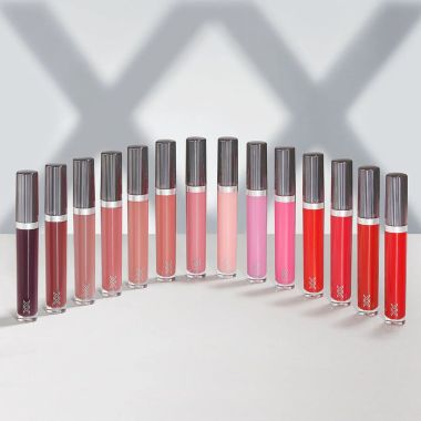 XX Revolution: SATIN LIQUID LIPSTICK ILLEGAL