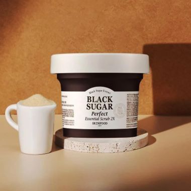 Skinfood: BLACK SUGAR PERFECT ESSENTIAL SCRUB 2X