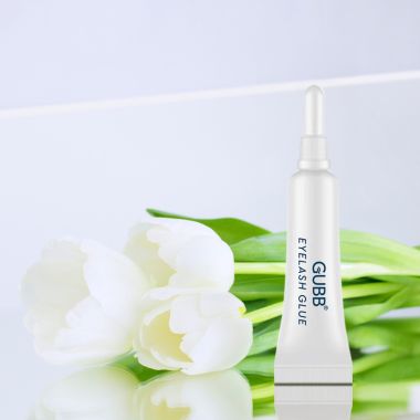 GUBB: Eye Lash Glue