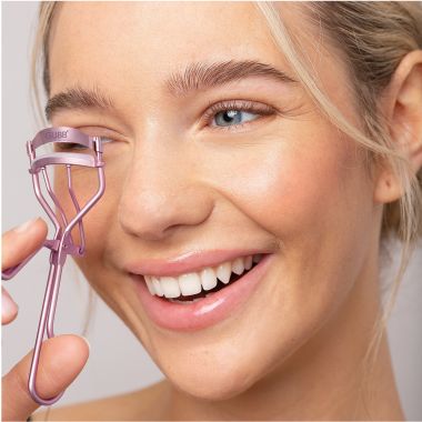 GUBB: Eyelash Curler Rose Gold Color