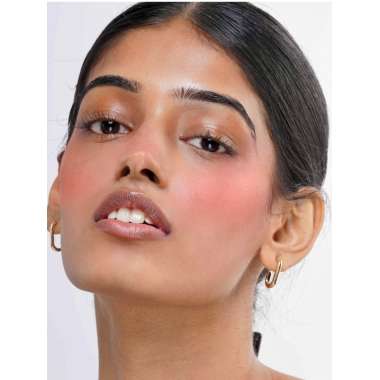 Diam Beauty: Cheeky Affair Liquid blush, Peach Perfect