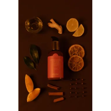 Eleme: Mandarin & Cinnamon Body Lotion with Lactic Acid & Hydrolysed Wheat Protein