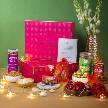 Omay Foods: Festive Luxe Diwali Gift Box  1400gm