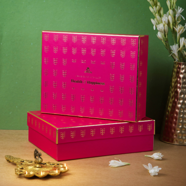 Omay Foods: Festive Luxe Diwali Gift Box  1400gm