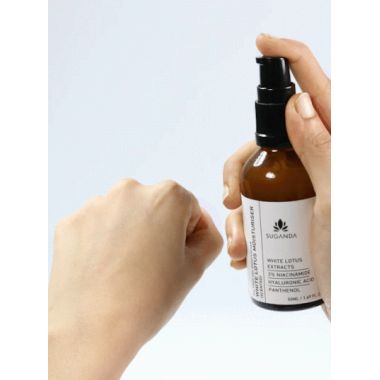 Suganda: white lotus moisturizer
