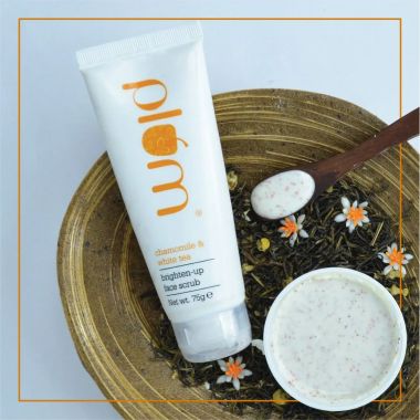 Plum: Chamomile & White Tea Brighten-Up Face Scrub - 75gm