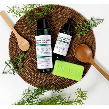 SOME BY MI: Bye Bye Blackhead 30 Days Miracle Green Tea Tox Bubble Cleanser - 120ml