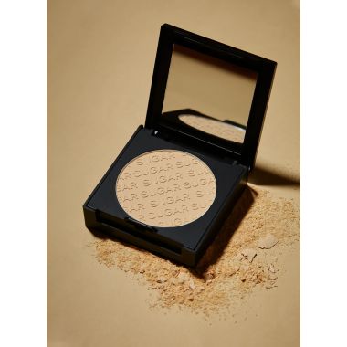 Sugar Cosmetics : Powder Play - Banana Compact - 6gm
