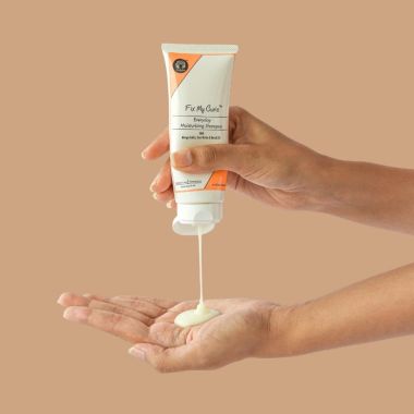 Fix My Curls : Everyday Moisturizing Shampoo for Curlyand Wavy Hair - 100ml