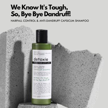 Detoxie: Anti-Dandruff & Flake Relief Capsicum Shampoo - 200 ml