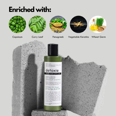 Detoxie: Anti-Dandruff & Flake Relief Capsicum Shampoo - 100 ml