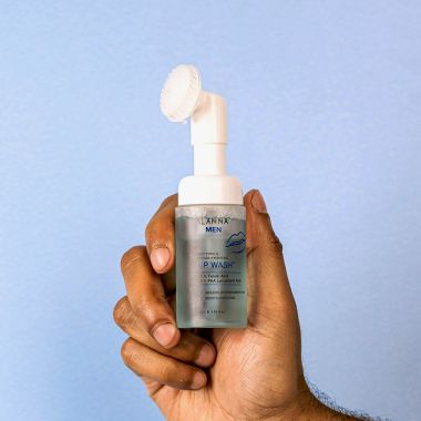 ALANNA: Intense Brightening & Hydrating Lip Wash + Lip Brush (Men) - 30ml