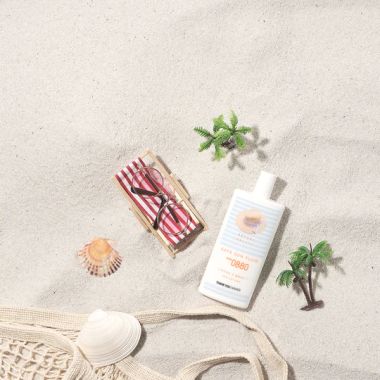 Thank You Farmer: Safe Sun Fluid AGE 0880 SPF50+ PA++++