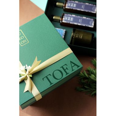Sukoon: Oud Box - Oud fragranced candle, shower gel, hand wash and hand made soap