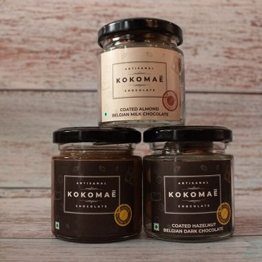 Kokomae: Hamper with Organic Dragees - 230 gm