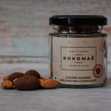 Kokomae: Hamper with Organic Dragees - 230 gm