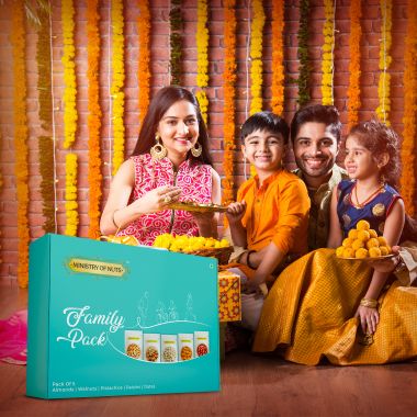 Ministry Of Nuts: Ministry of Nuts Family Pack 5 Premium Dry Fruits - Pack of 5 - 750 gm