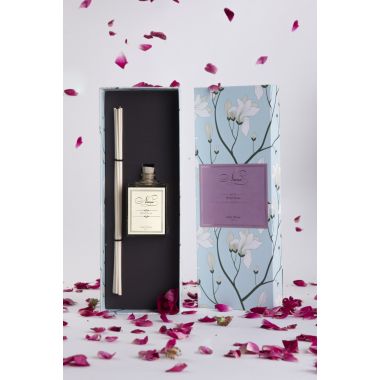 Niana: Wild Rose Reed Diffuser