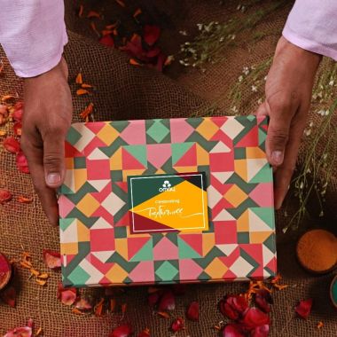 Omay Foods: Crackling Treats Gift Box