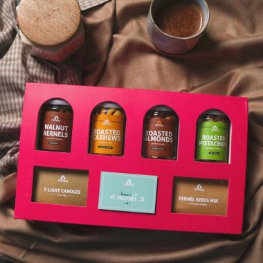 Omay Foods: Eternal Dry-fruits Gift Box