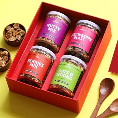 Omay Foods: Healthy Delights Gift Box