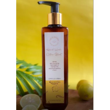 Pure by Priyanka: Hand Wash Citrus Blast - 200ml