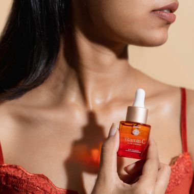 Indulgeo Essentials: Vitamin C Glow Essence - 20ml