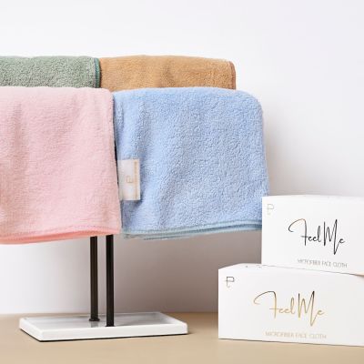Personal Touch Skincare: Feel Me Microfibre Face Cloth - Pink