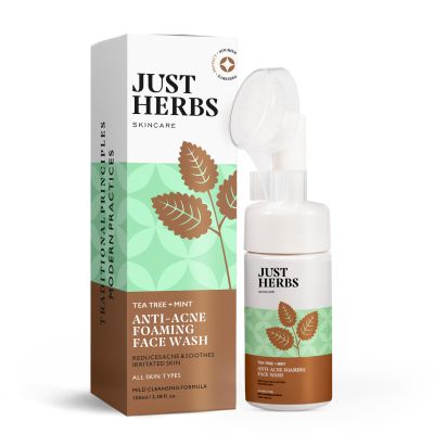 Just Herbs: White Lotus + Saffron Radiance Booster Cream SPF 30+ - 50gm