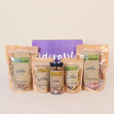 Foodcloud: Adorable Mother Treats Box