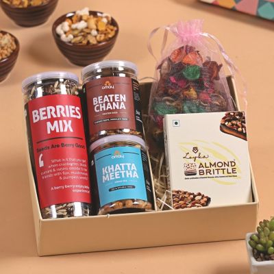 Omay Foods: Flavor Delights Gift Box