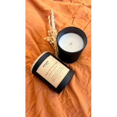 Monsoon & Chai: Oasis de Printemps Jasmine Scented Soy Wax Candle
