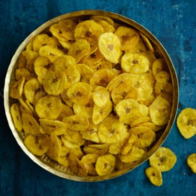 EVOLVE SNACKS: Vacuum Fried Banana Chips Combo - Pack of 4