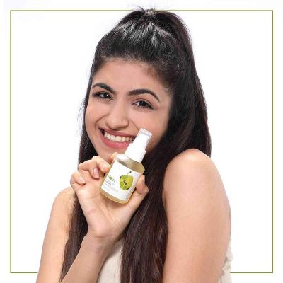 Plum: Olive & Macadamia Pre-Shampoo Hair Oil - 90ml