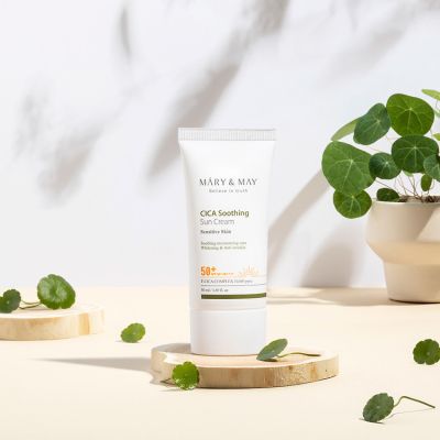 Mary&May: Cica Soothing Sun Cream SPF50+ Pa++++ - 50ml